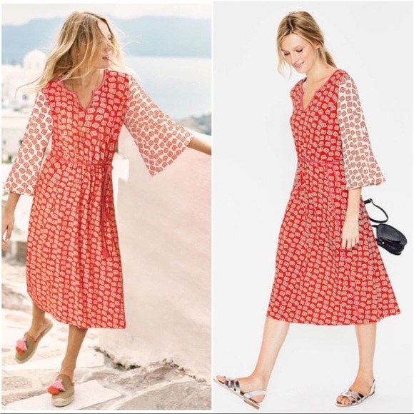 Boden Dresses & Skirts - Boden Falling petals jersey midi dress